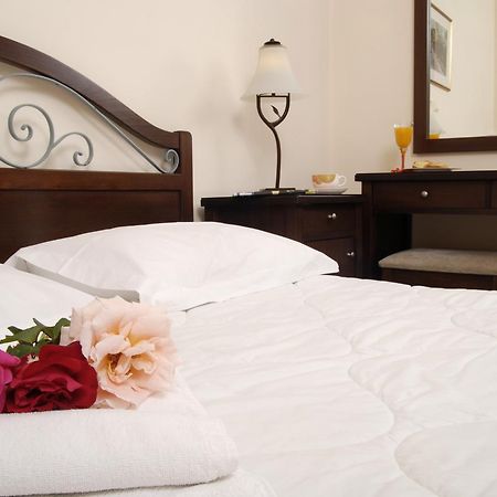 Xenonas Chrisso Otel Delphi Dış mekan fotoğraf