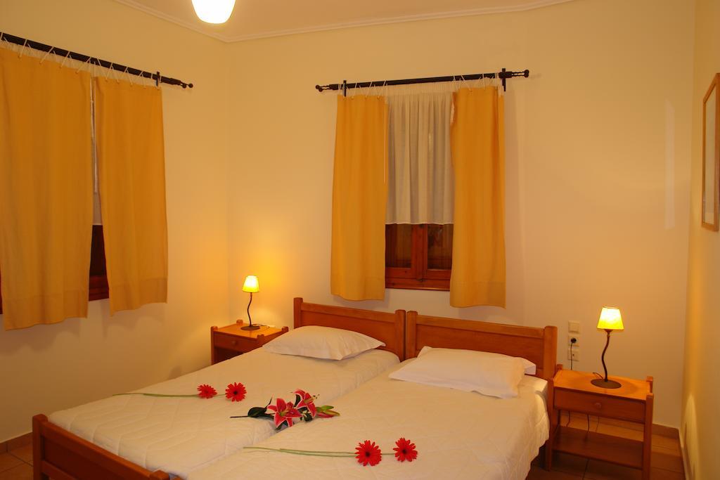 Xenonas Chrisso Otel Delphi Oda fotoğraf