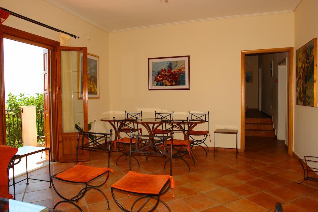 Xenonas Chrisso Otel Delphi Dış mekan fotoğraf